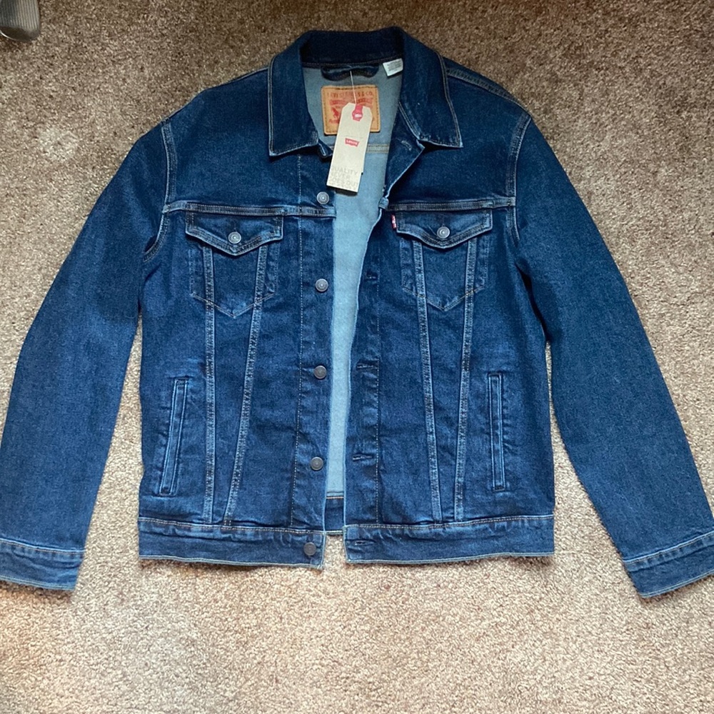 NWT Levi’s denim jacket
